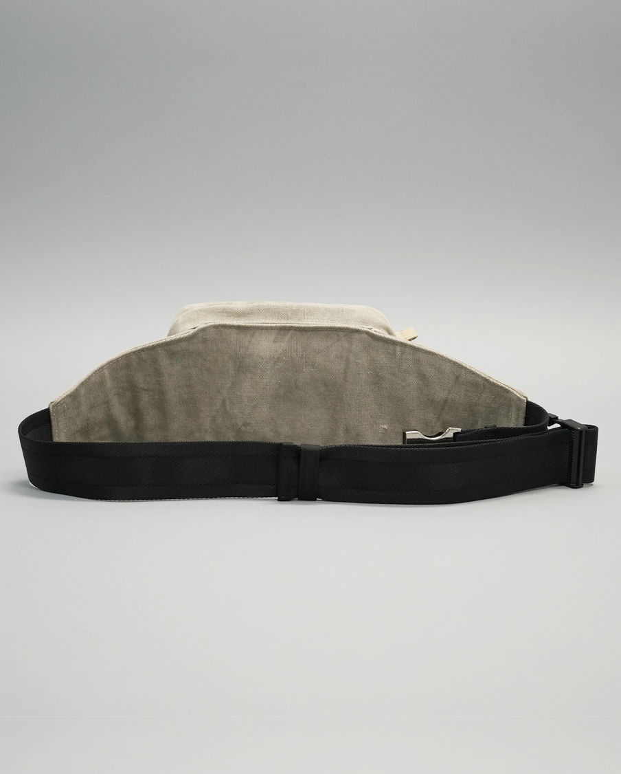 READYMADE-BODY POUCH-WHITE