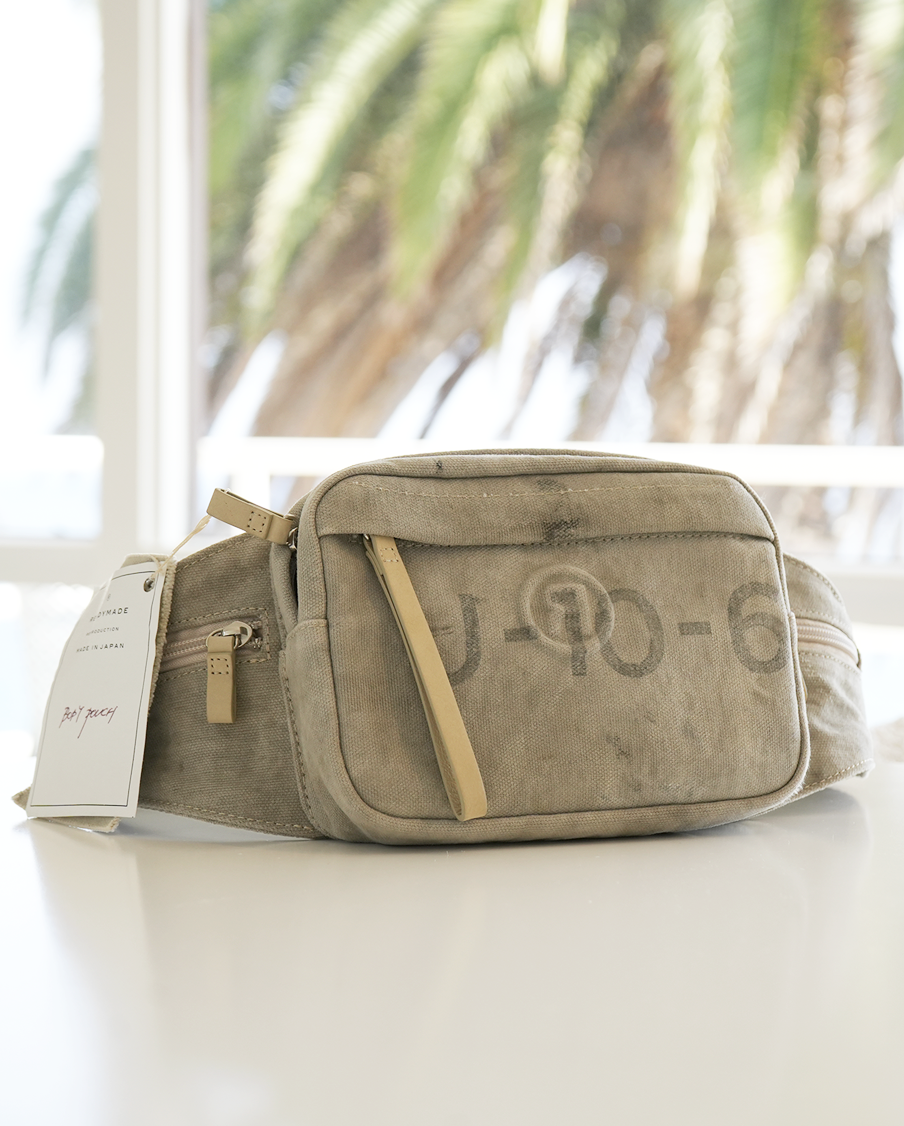 READYMADE-BODY POUCH-WHITE
